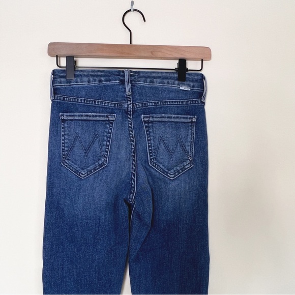 MOTHER The Looker Skinny Jeans in Groovin - Picture 4 of 13